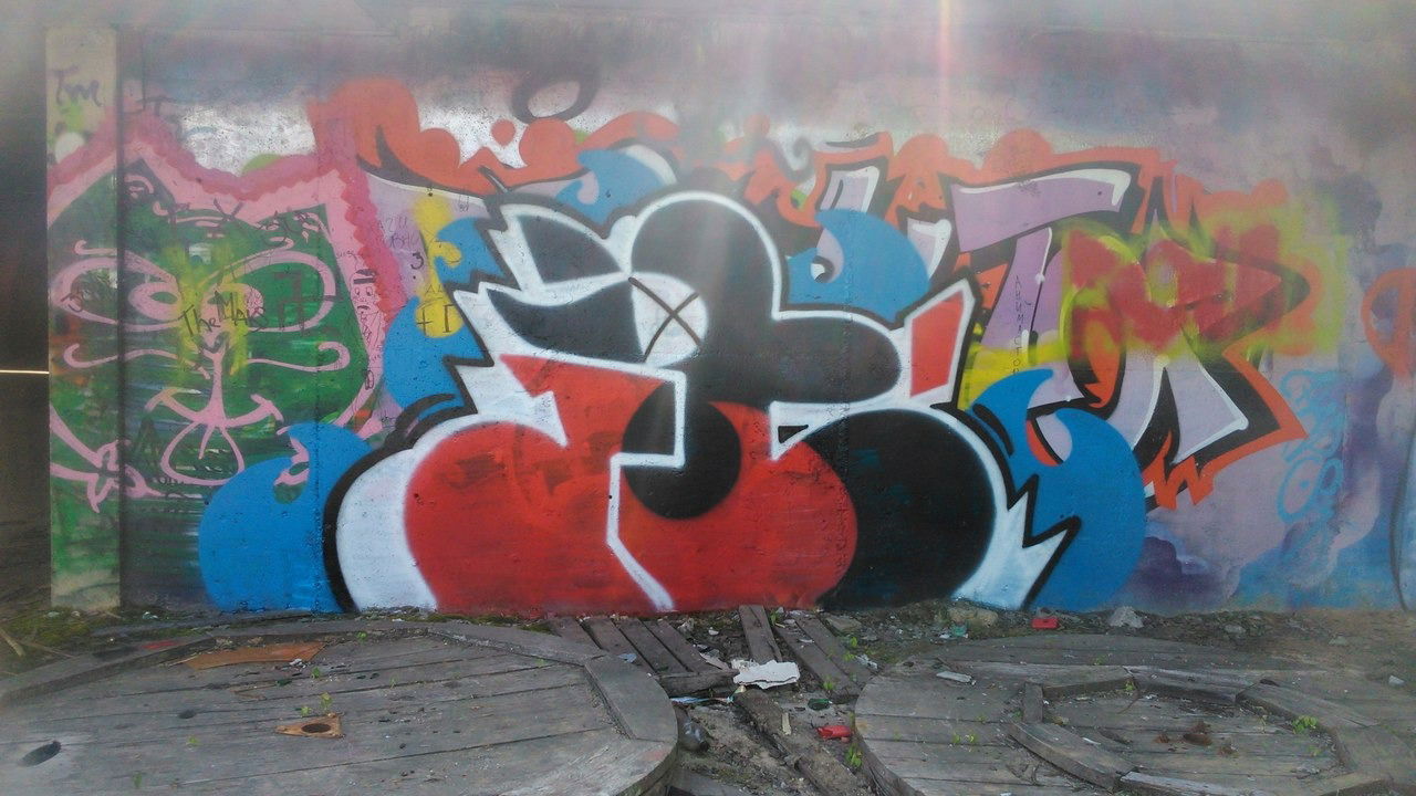 Graffiti Wall - Photo by SHYA108