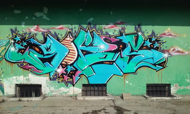 Graffiti Wall in Pu?awy - Photo by SHor86