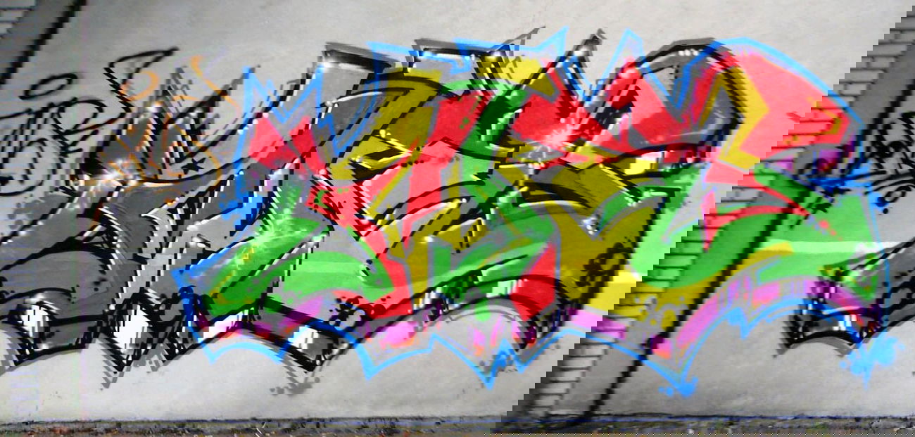 Graffiti Wall - Photo by SHor86