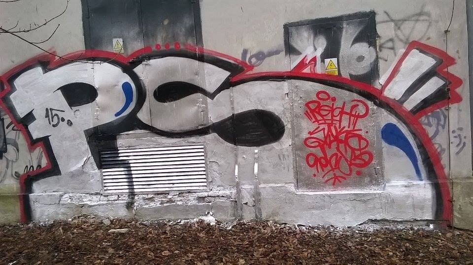 Graffiti Bombing - Photo by SHor86