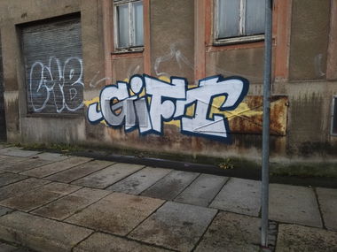 Graffiti in CHEMNITZ - Photo by SIKRthanYou - Gift, Chemnitz (2016)