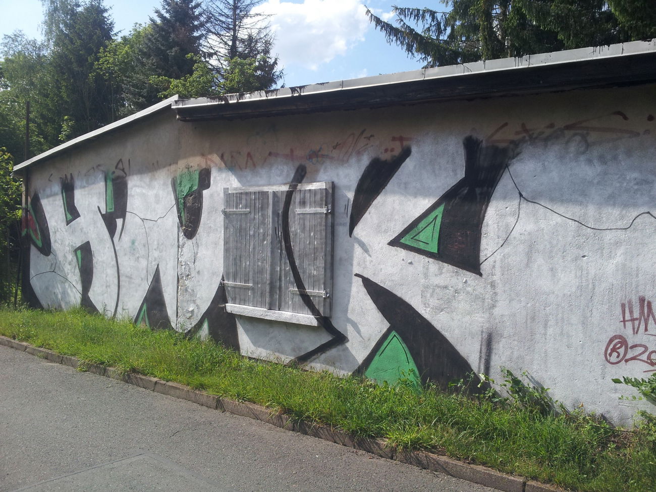 Graffiti Bombing - Photo by SIKRthanYou - chemnitz, hmk