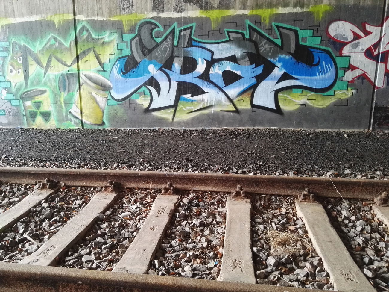 Graffiti Photo by SIKRthanYou - trap, lyb (2015)