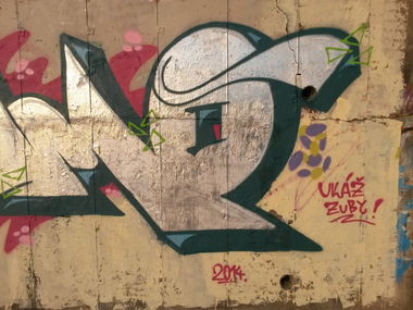 Graffiti Wall - Photo by SKYMORENY - http://skymoreny.tumblr.com/