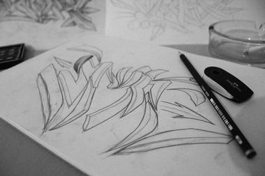 Graffiti Sketch - Photo by SMIR_SEK (2014)