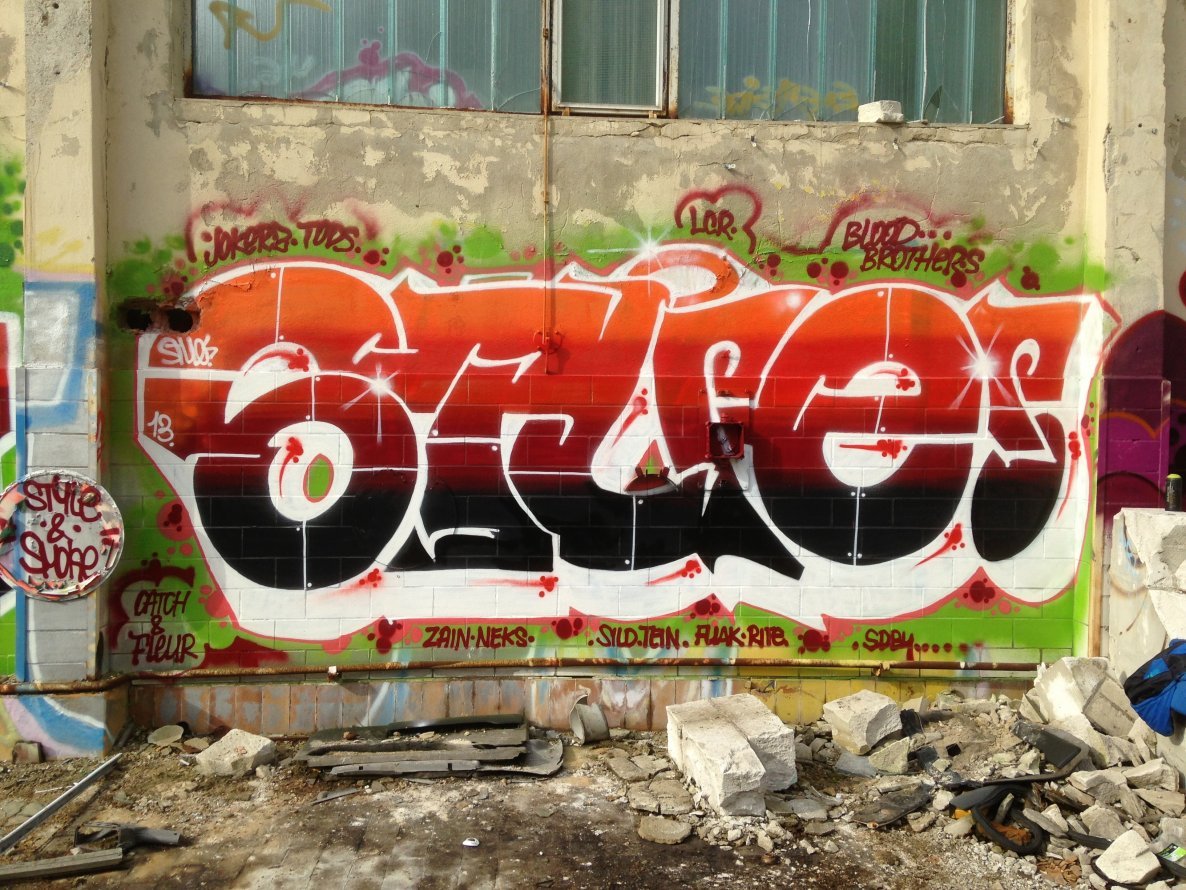 Graffiti Wall - Photo by SMOKE249