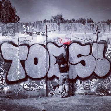 Graffiti Bombing - Photo by SMOKE249