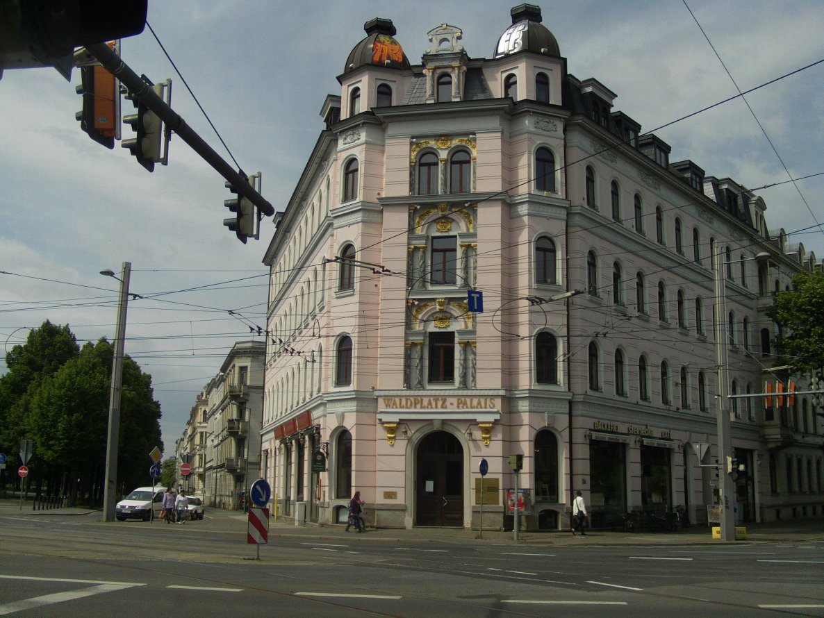 Graffiti Bombing - Photo by SOLID