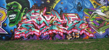 Graffiti Wall - Photo by SOMEY - SOMEY, TCK, WIZARDS (2010)