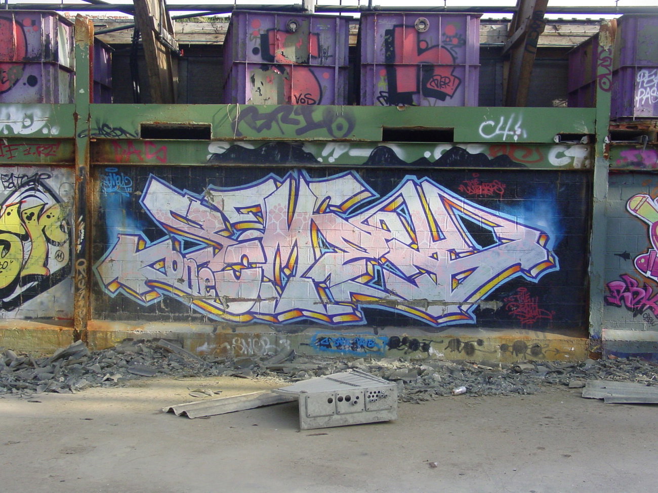 Graffiti Wall - Photo by SOMEY