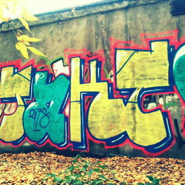 Graffiti Bombing - Photo by SONR - RUSSIA, TACT, SONR (2012)