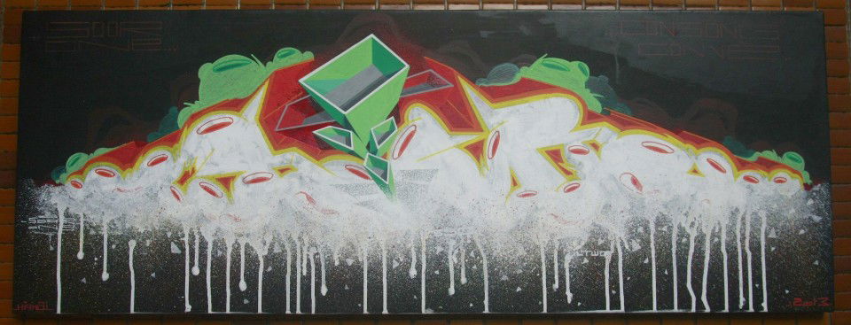 Graffiti Sketch in Hanoi - Photo by SOOR1 - SOOR1 (2013)