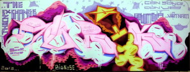 Graffiti Sketch in Hanoi - Photo by SOOR1 - SOOR1 (2013)