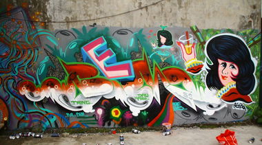 Graffiti Wall in Vietnam - Photo by SOOR1 - SOOR1 (2013)