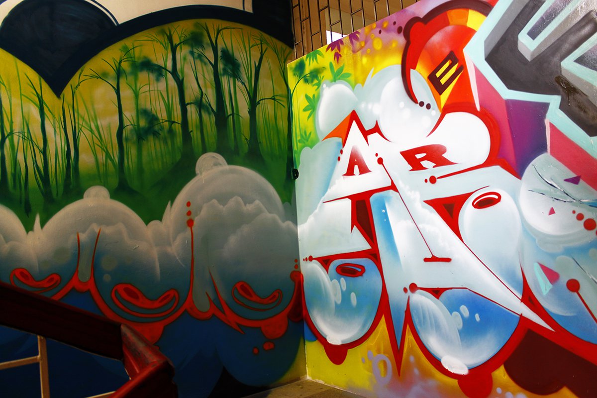 Graffiti Wall in Vietnam - Photo by SOOR1 - SOOR1 (2014)