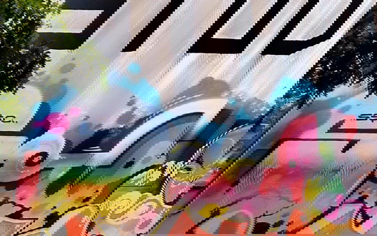 Graffiti Wall in Vietnam - Photo by SOOR1 - SOOR1 (2014)