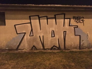 Graffiti Wall - Photo by SOPRAN - ZMOK, BHG, NIGHT (2017)