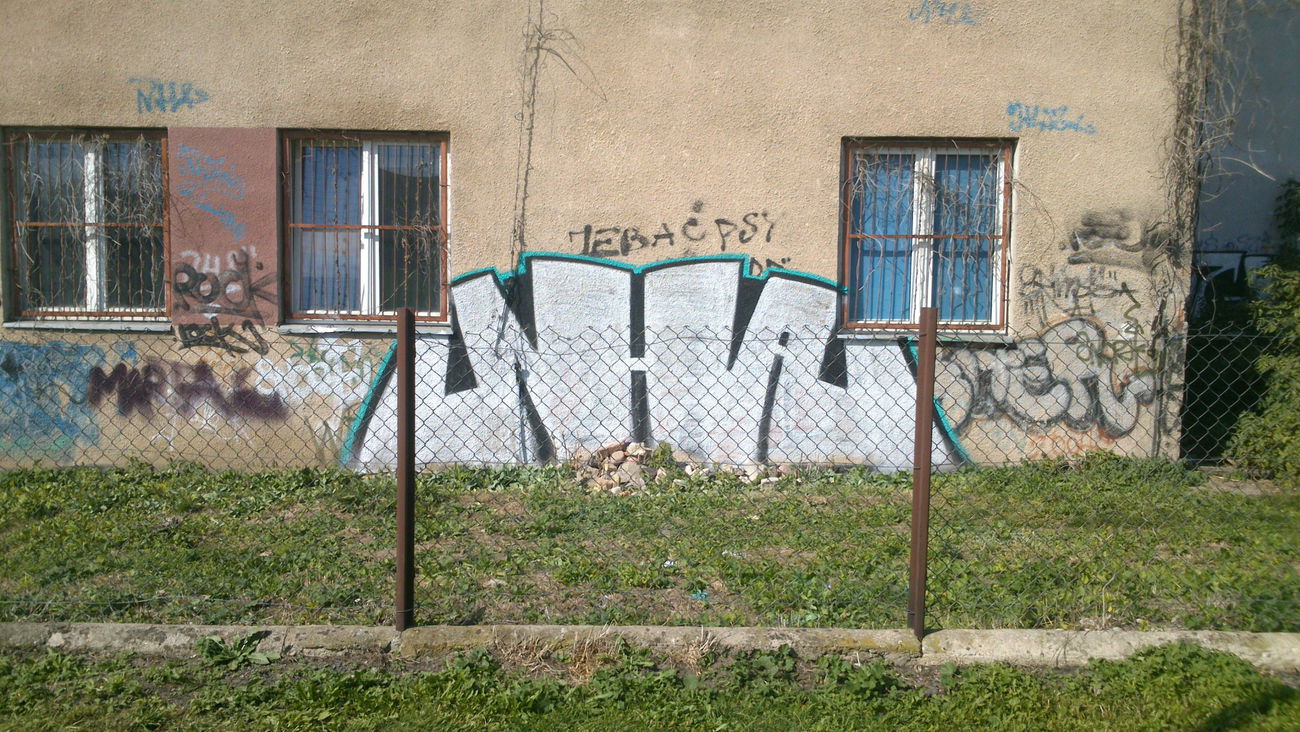 Graffiti in Poland - Photo by SOPRAN - NHA, CREW, JEBA*C (2015)