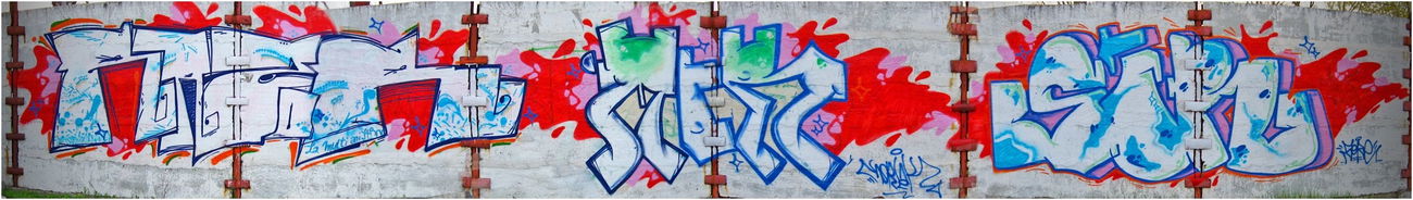 Graffiti Wall in Romania - Photo by SOREZ - Flowesti, romania, graffiti (2011)