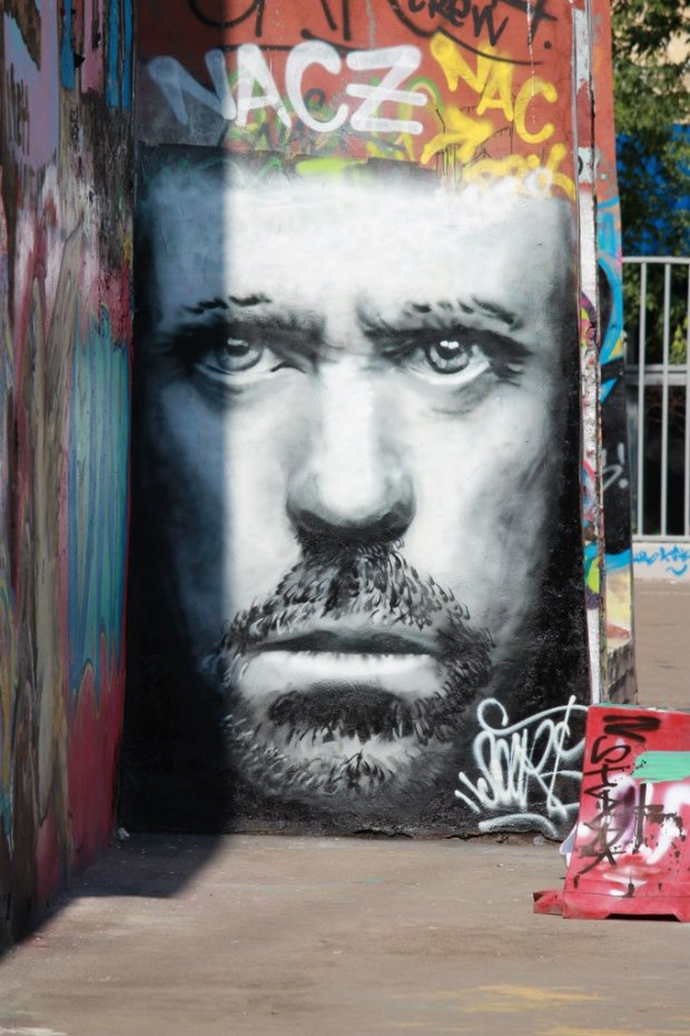 Graffiti Street Art - Photo by SOURT - sourt (2012)