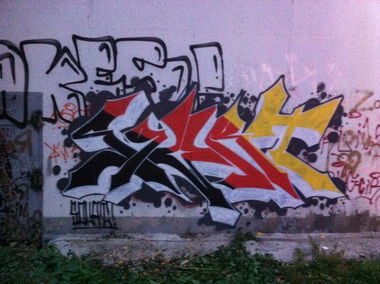 Graffiti Wall - Photo by SOURT - sourt