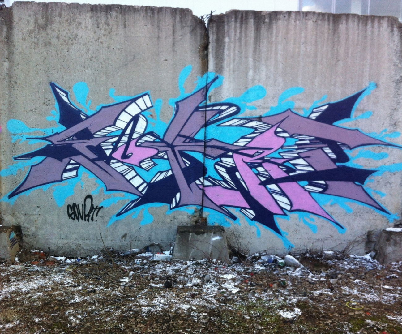 Graffiti Wall - Photo by SOURT - sourt