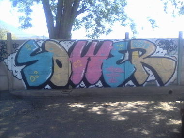 Graffiti Bombing in San felipe - Photo by SOWER36 - colours, colors, simple (2015)