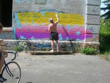 Graffiti Artwork - Photo by SPAMER - spam, alq, tab