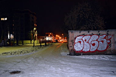 Graffiti Bombing - Photo by SPGS (2013)
