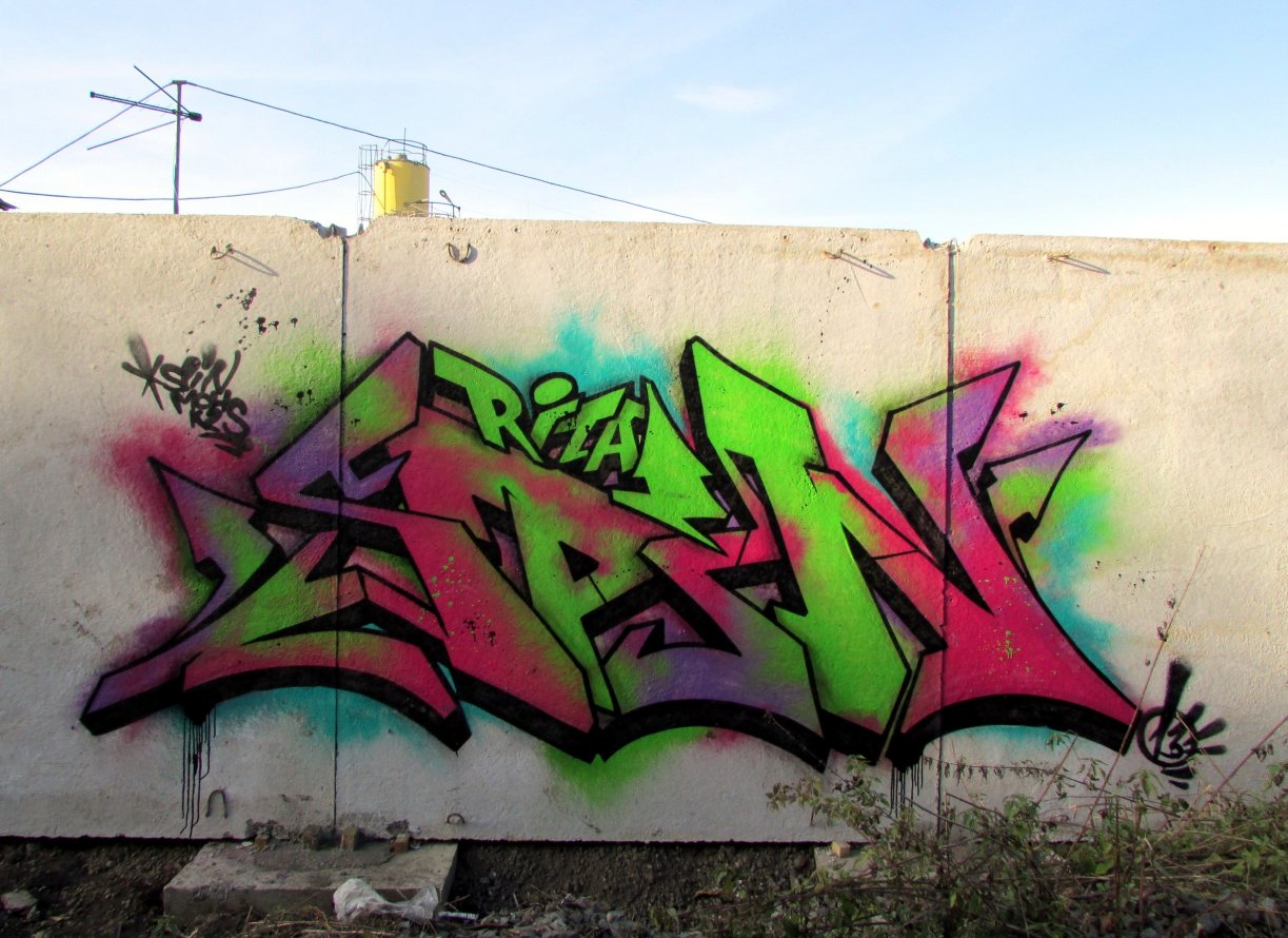 Graffiti Wall - Photo by SPIN_mch_k2s