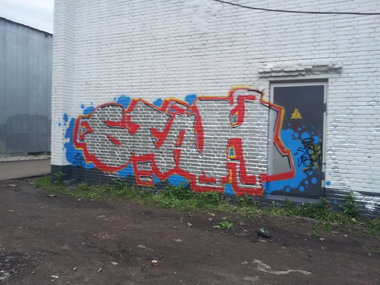 Graffiti Bombing in Moscow - Photo by STAEH - stah