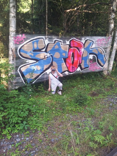 Graffiti Wall in MO - Photo by STAEH - summer, brother, little