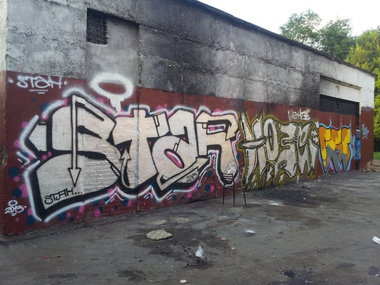 Graffiti Bombing - Photo by STAEH