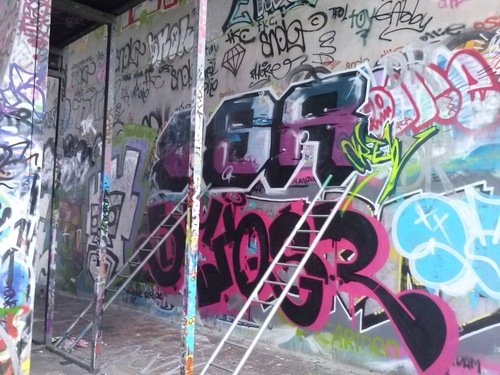 Graffiti Bombing in Amsterdam - Photo by STAF - staf, osr (2014)