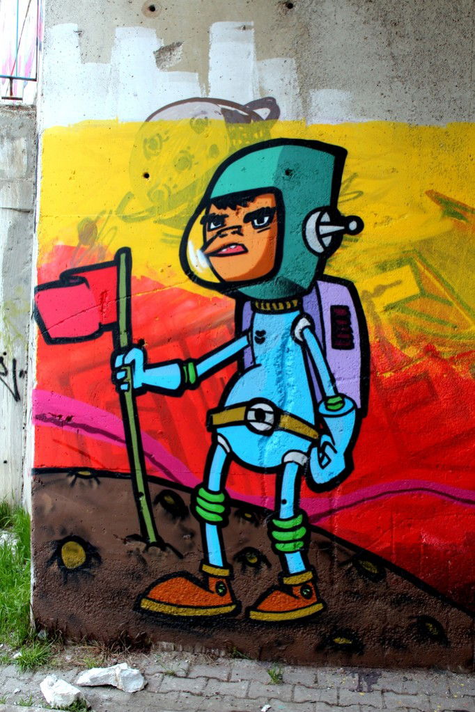 Graffiti Wall in Çank?r? - Photo by STAK67 - character, moon, blue
