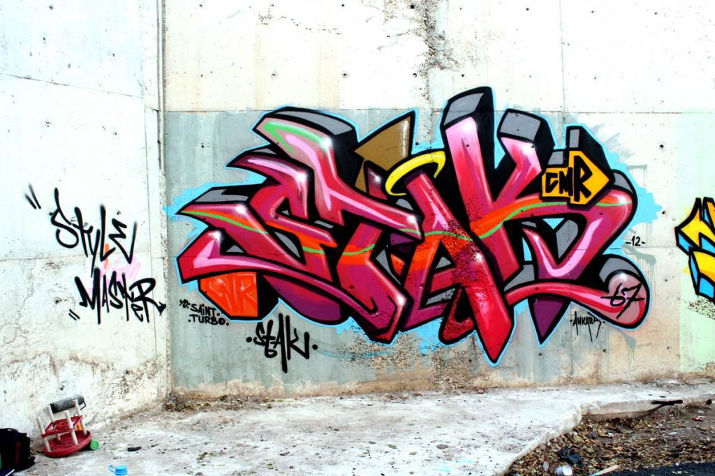 Graffiti Wall in Turkey - Photo by STAK67 - turkey, stak67, stak (2012)