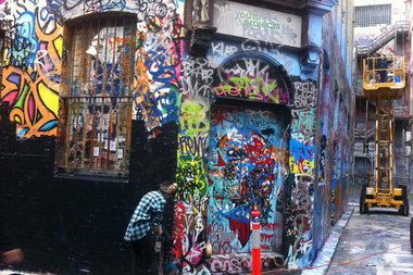 Graffiti Bombing - Photo by STR33TP1CS - melbourne, street