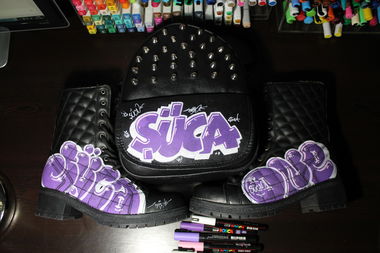 Graffiti Artwork in Istanbul - Photo by SUCA - şüca, graffiti, bunny (2017)