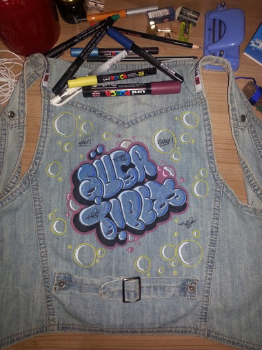 Graffiti Wall - Photo by SUCA - şüca