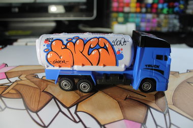 Graffiti Artwork - Photo by SUCA (2017)