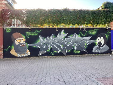 Graffiti Wall in Hamburg - Photo by SUCKER - Sucker (2023)