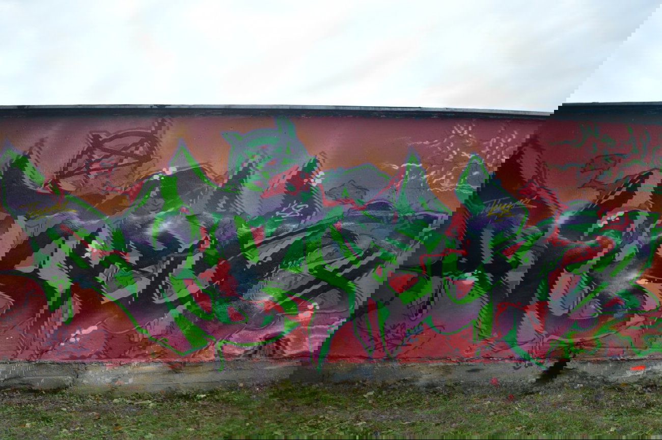 Graffiti Wall - Photo by SVERO84 - versus, svero