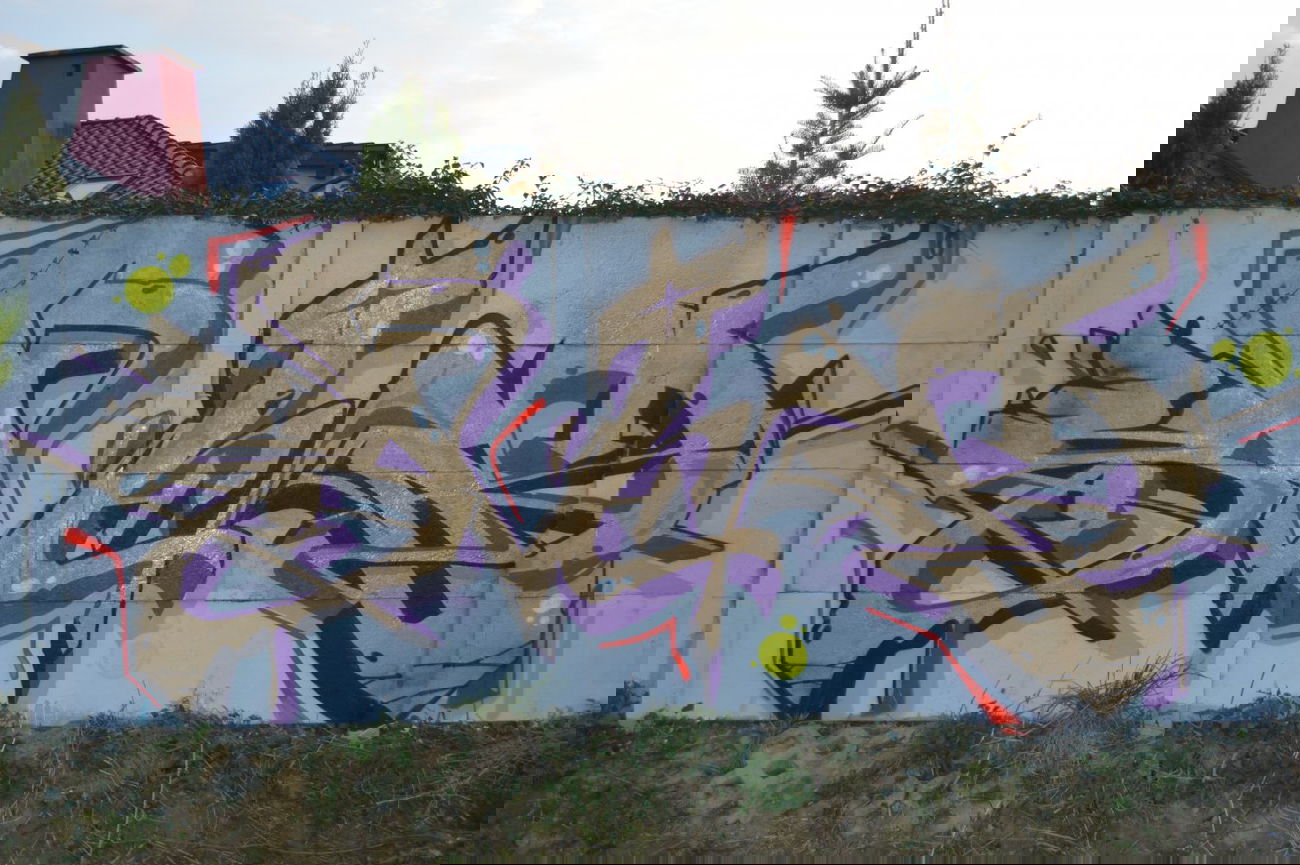 Graffiti Wall - Photo by SVERO84 - svero (2014)