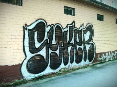 Graffiti Bombing in Smolensk - Photo by SYKER