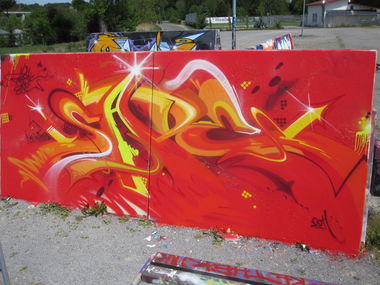 Graffiti Wall - Photo by SadeASV