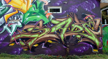 Graffiti Wall - Photo by SadeASV - Sade, ASV, 71 (2013)