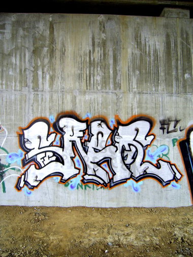 Graffiti Wall - Photo by SaenOne