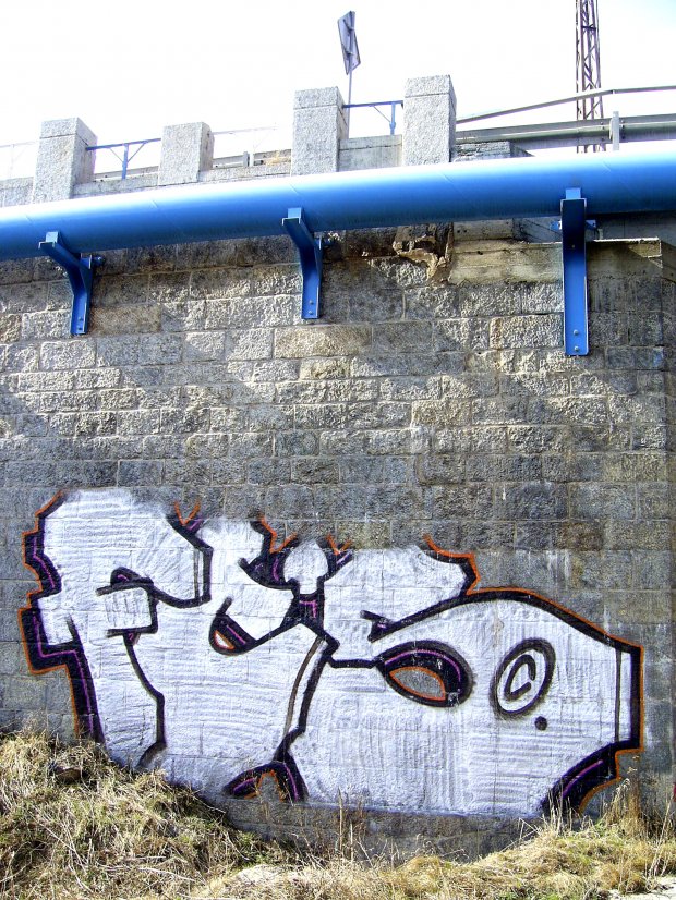 Graffiti Wall - Photo by SaenOne