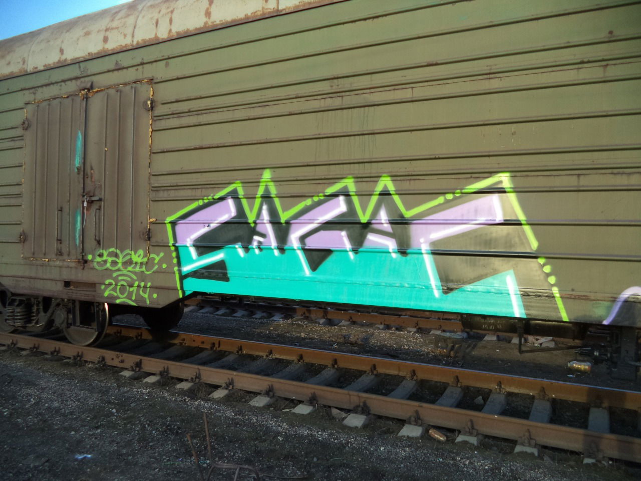 Graffiti Bombing - Photo by Sagiq (2014)