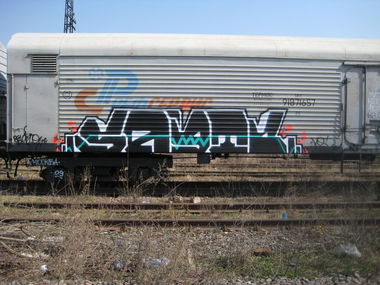 Graffiti Bombing - Photo by Sagiq - sagio (2009)